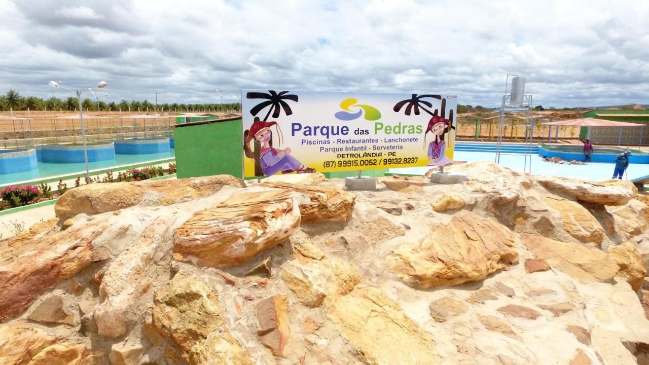 Complexo Turistico Parque Das Pedras Petrolandia Zewnętrze zdjęcie